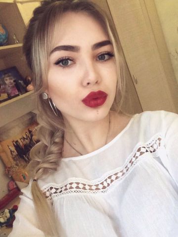 Олечка